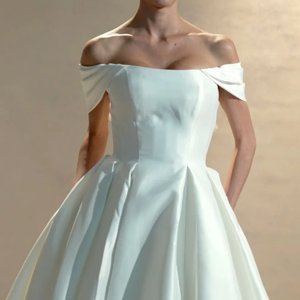 Wedding dress, off white off the shoulder lace up back bridal gown - Picture 2 of 5